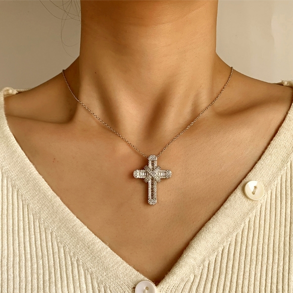 Sterling sliver diamond cross - Picture 11 of 13